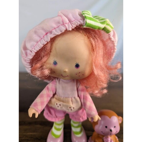 American Greetings Strawberry Shortcake Raspberry Tart 79 Doll Rhubarb Pet Comb - Picture 2 of 6